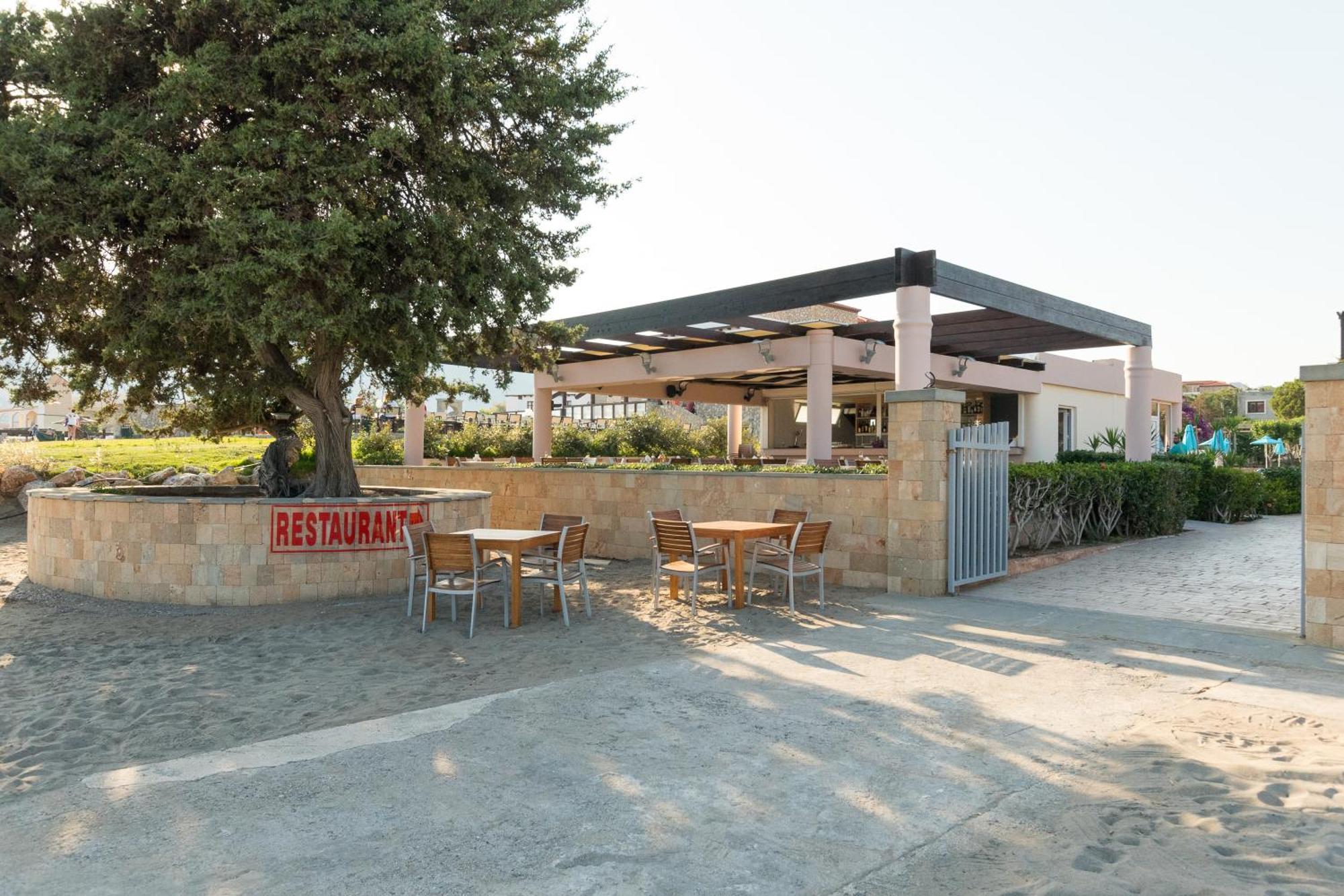 Amaryllis Front Beach Hotel Лардос Екстер'єр фото