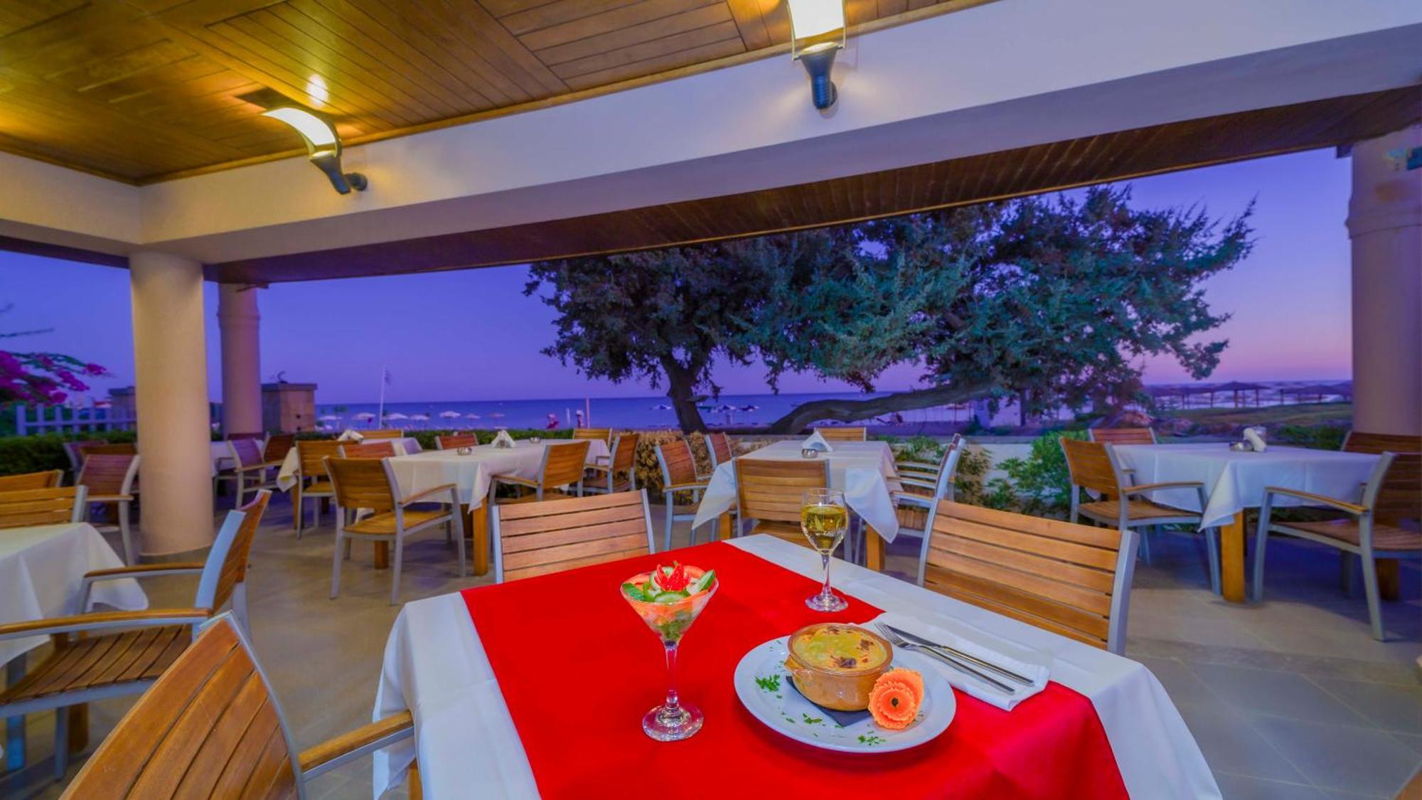 Amaryllis Front Beach Hotel Лардос Екстер'єр фото